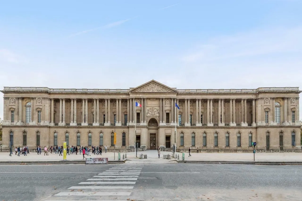 Sweet - Louvre Rivoli *